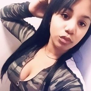 Meet your Posher, Isamar